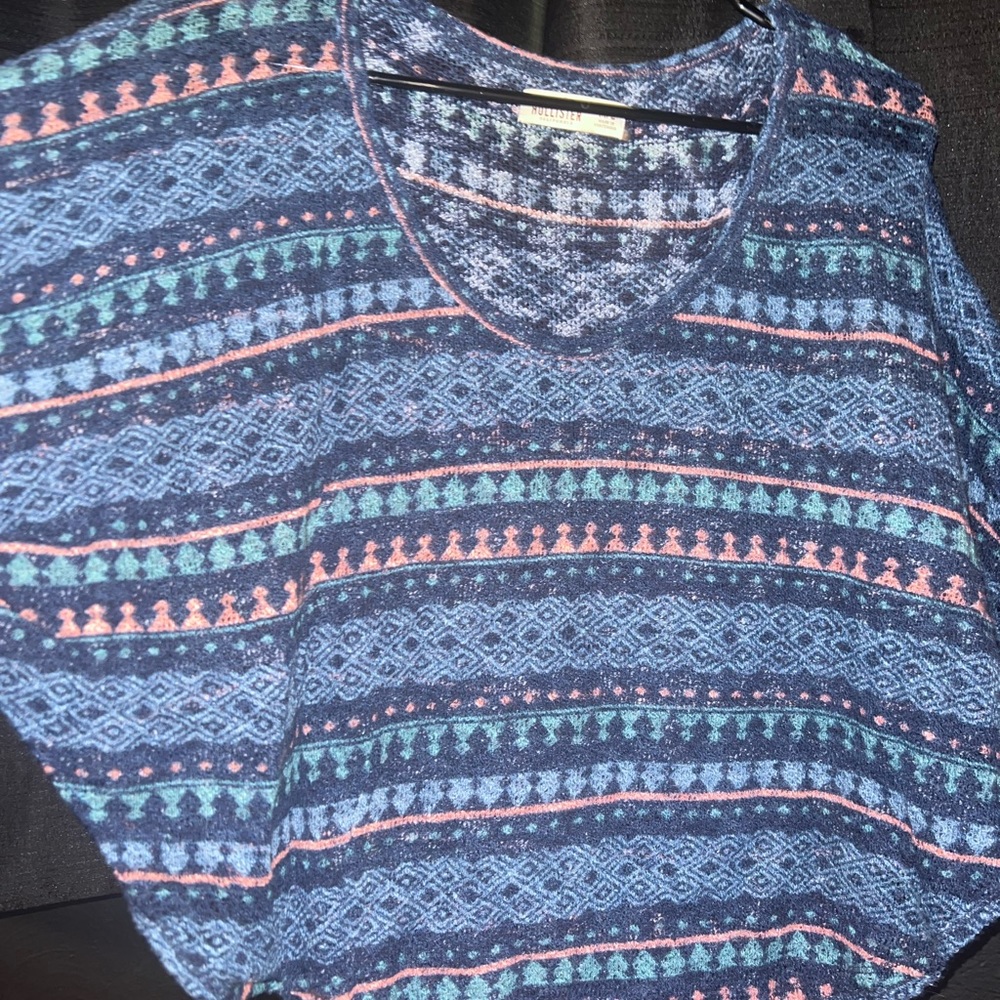 Hollister shirt